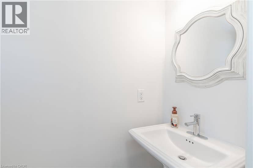 4008 CROWN Street — photo 5 of 35