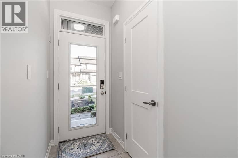 4008 CROWN Street — photo 4 of 35