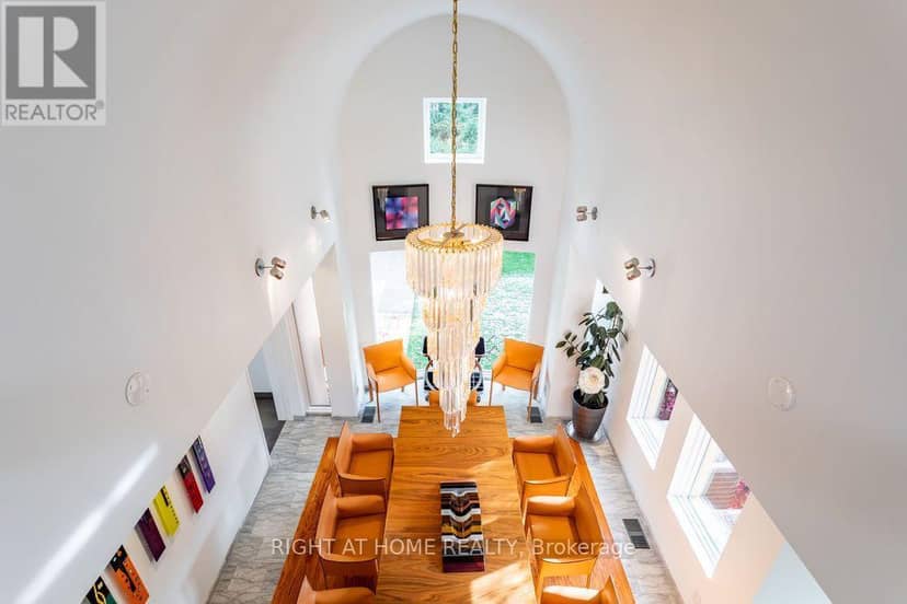 1 Friars Lane — photo 10 of 40