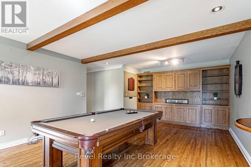 24 McNab Street — photo 18 of 40