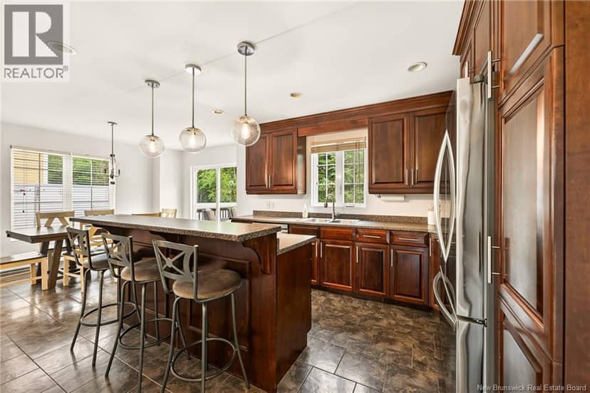 454 Alfred Leger — photo 11 of 40
