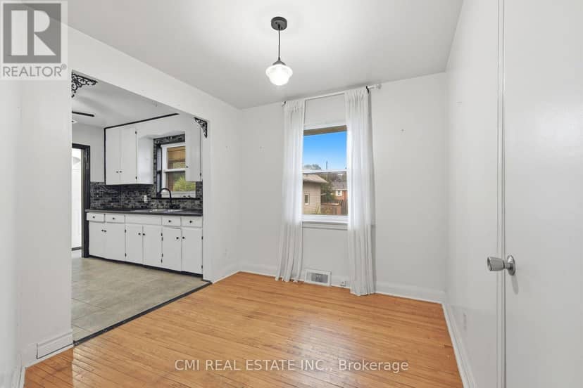 494 Annapolis Avenue — photo 10 of 29