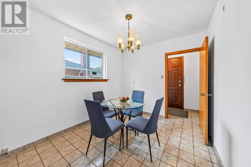 33 Jeanette Street — photo 12 of 39