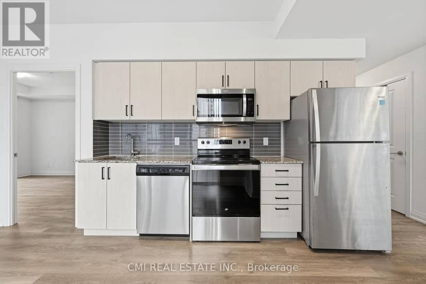611 - 10 Meadowglen Place — photo 11 of 27