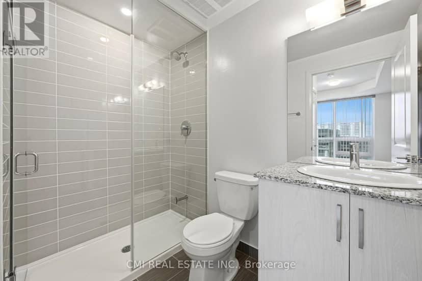 611 - 10 Meadowglen Place — photo 23 of 27