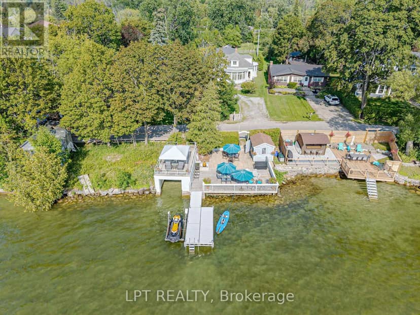 357 Lake Drive N, Georgina, photo 2