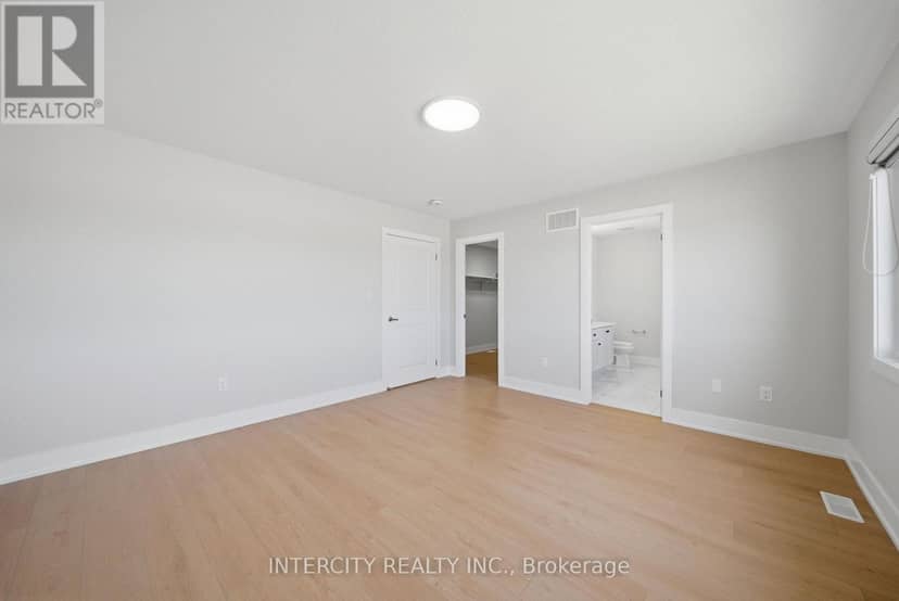 10 Kingsbury Trail — photo 31 of 40