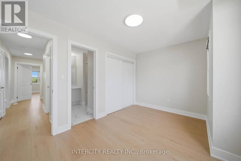 10 Kingsbury Trail — photo 40 of 40