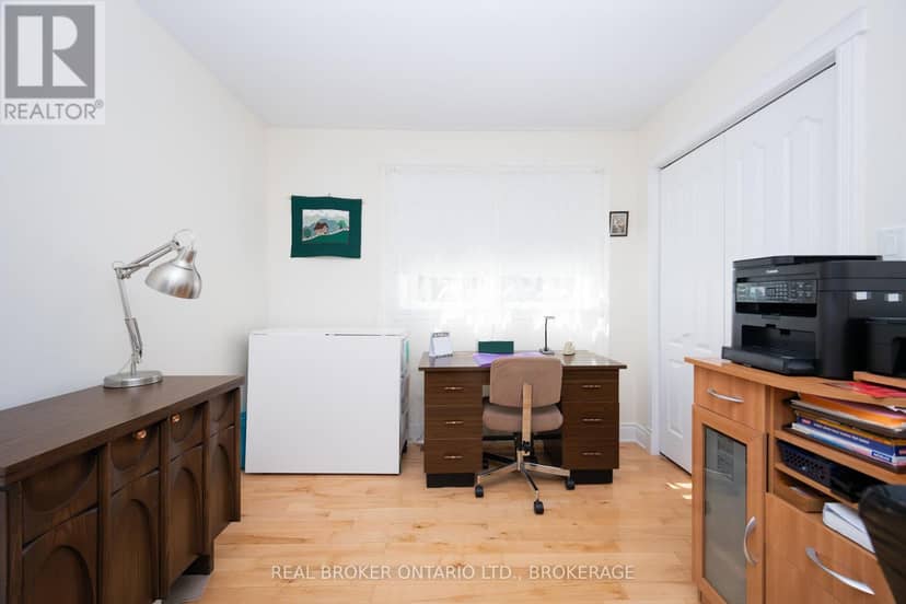 238 Bishop Street S — photo 19 of 40