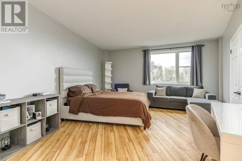 503 1074 Wellington Street — photo 10 of 22