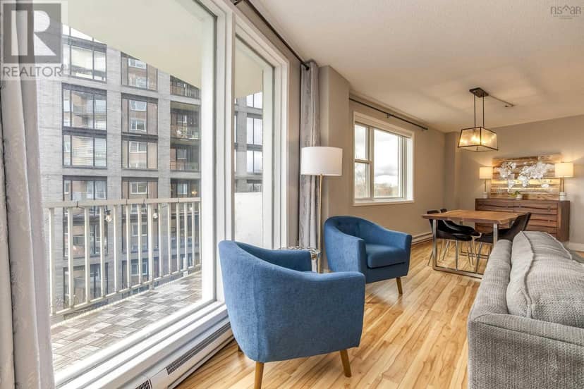 503 1074 Wellington Street — photo 19 of 22
