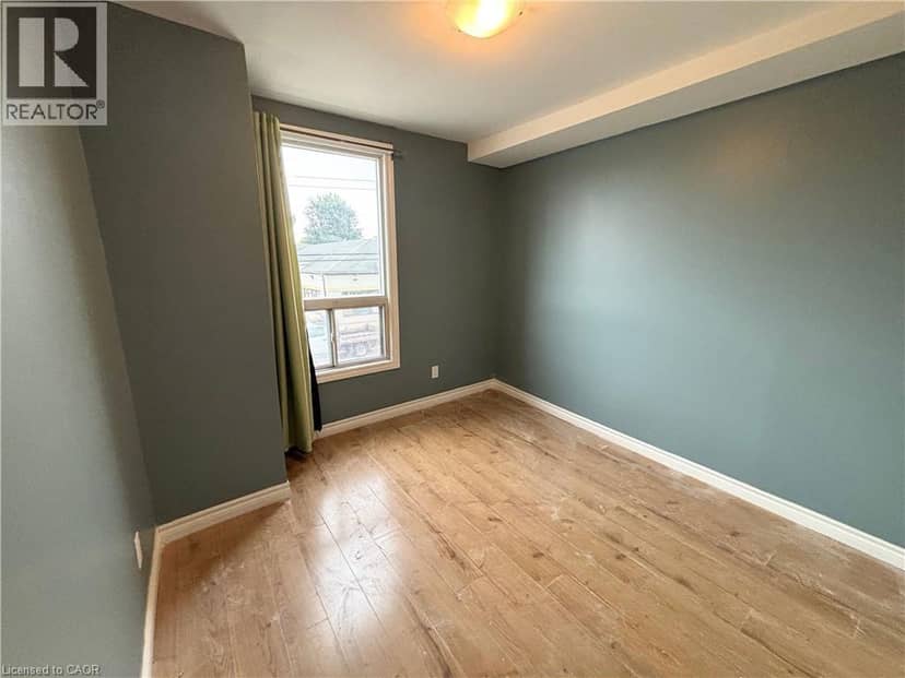 518 CANNON Street E — photo 20 of 21