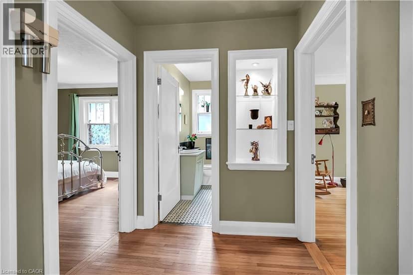 360 GUELPH Line — photo 14 of 40