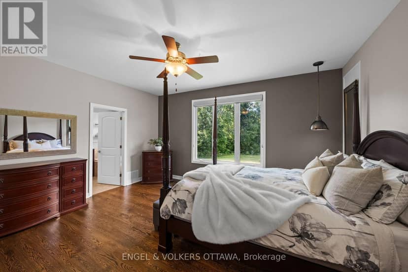 557 Tullamore Street — photo 21 of 40
