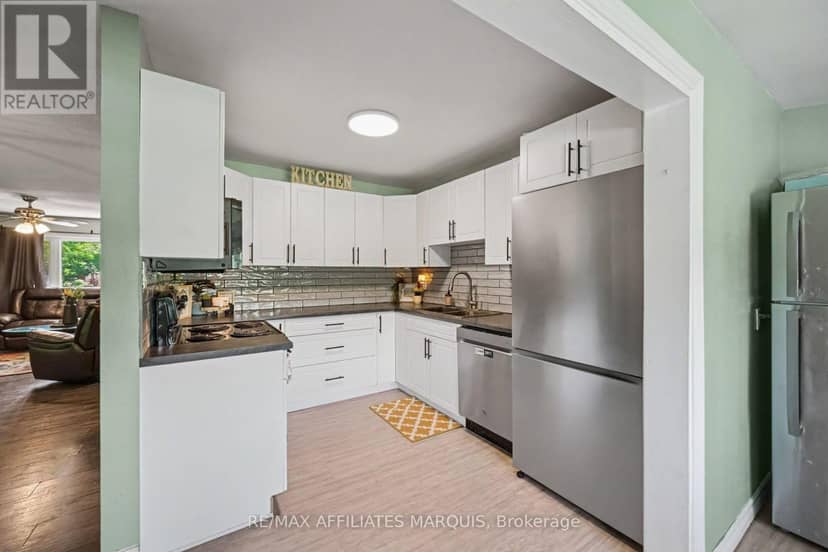 10 Bay Road — photo 12 of 40
