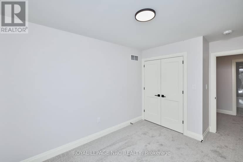 196 Hodgkins Avenue — photo 31 of 32