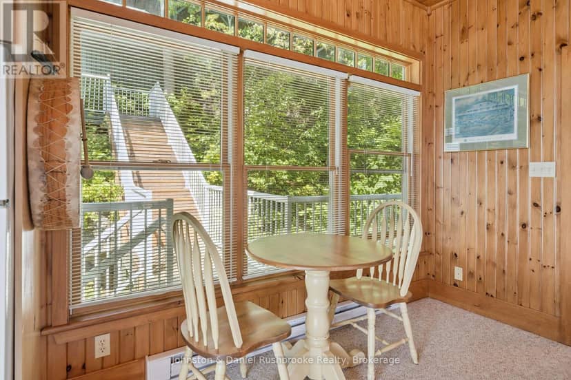 4 - 1041 Ann Street — photo 32 of 40