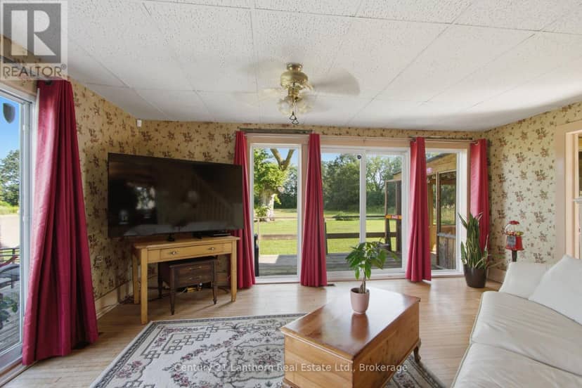 426 York Road — photo 13 of 40