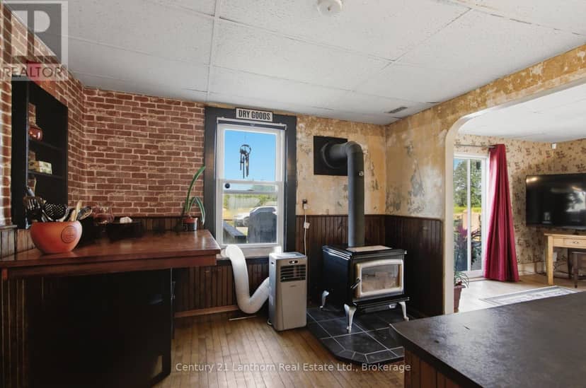 426 York Road — photo 15 of 40
