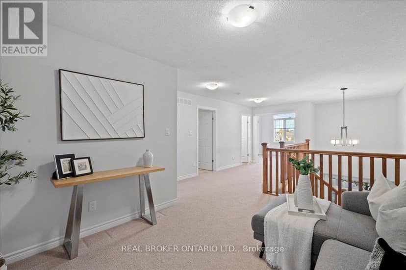 22 - 435 Winchester Drive — photo 17 of 40