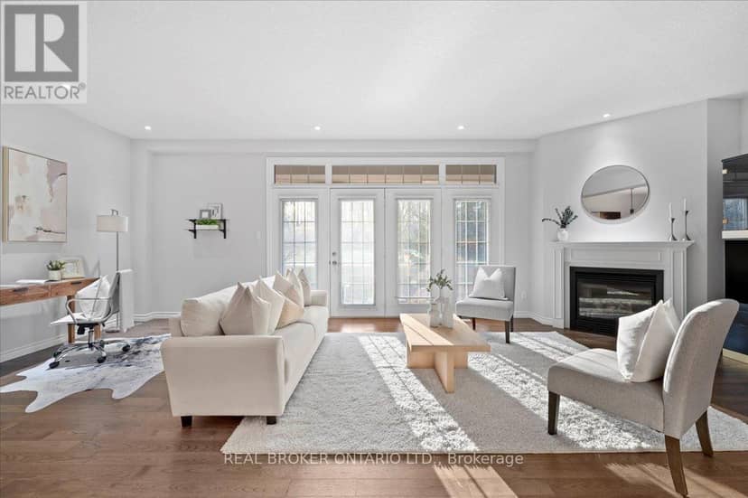 22 - 435 Winchester Drive — photo 4 of 40