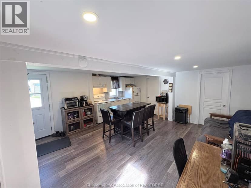 16 Wills Street, Wallaceburg, photo 7