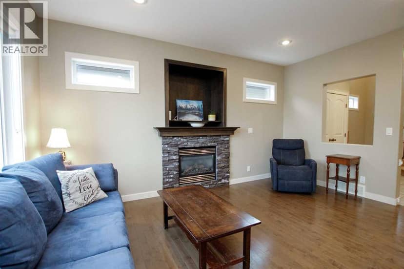 20 Connaught Crescent, Red Deer, photo 4