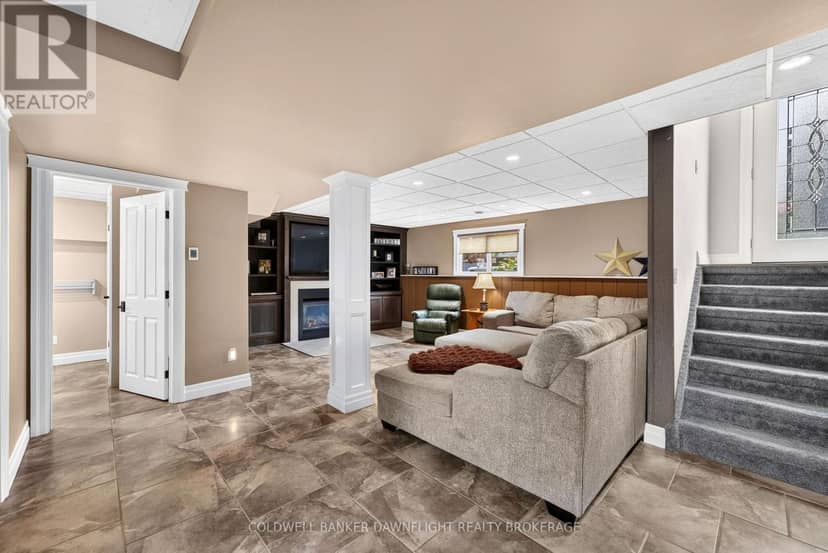 283 Churchill Drive — photo 31 of 40