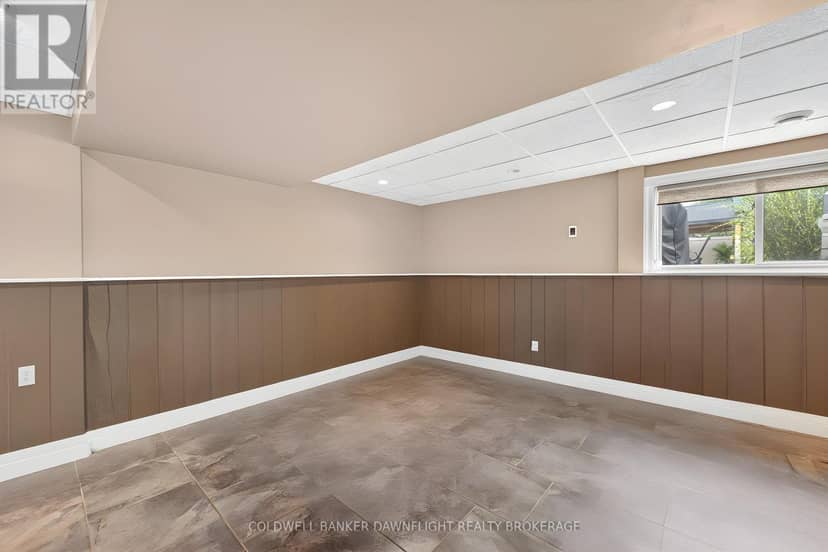 283 Churchill Drive — photo 35 of 40
