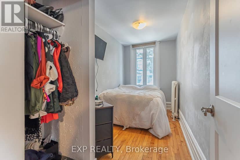 52 St Andrew Street — photo 10 of 35
