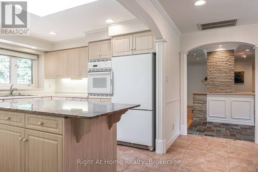 2880 Forest Road — photo 15 of 40