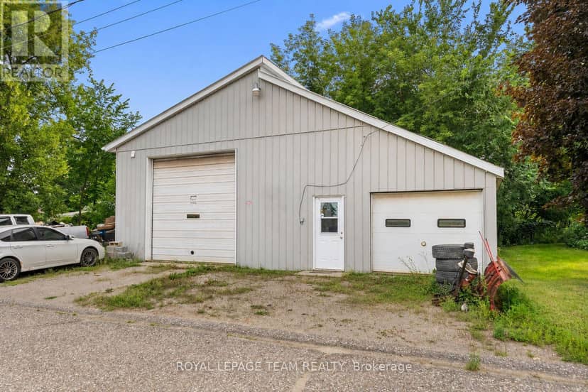 1315 Jessie Street — photo 5 of 40