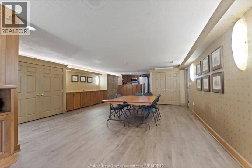 75 RIVERSIDE DRIVE Unit# 906 — photo 28 of 36