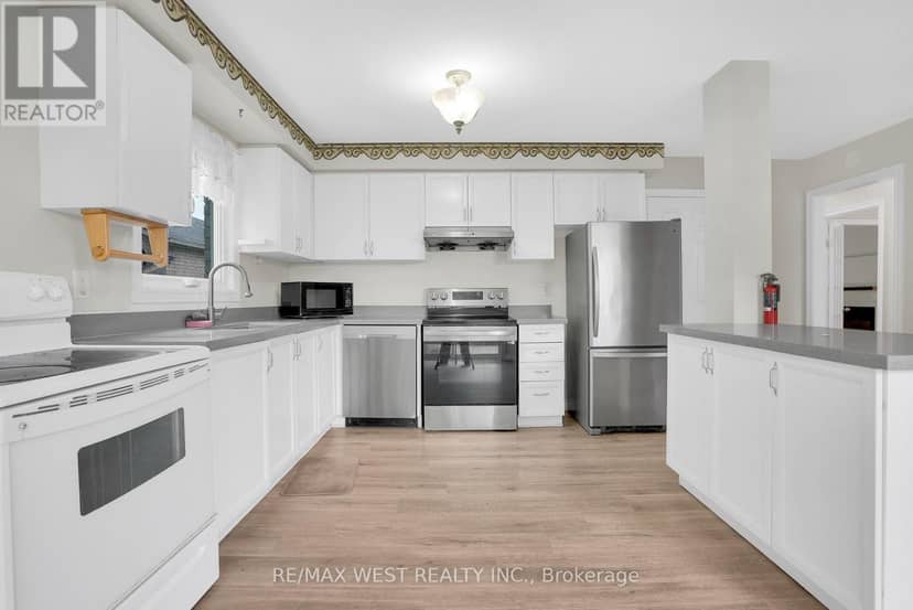 1 Cardinal Street — photo 6 of 12