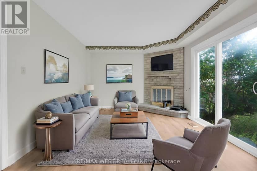 1 Cardinal Street — photo 7 of 12