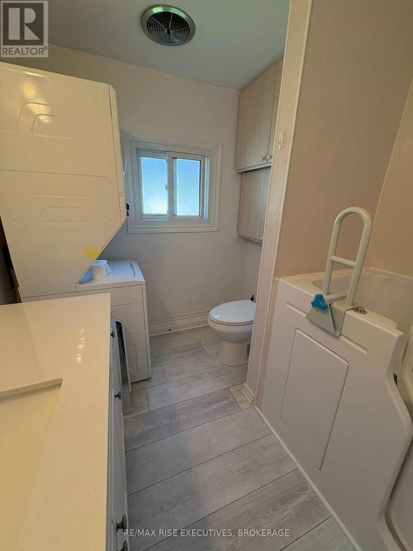 12 Wentworth Drive — photo 10 of 23