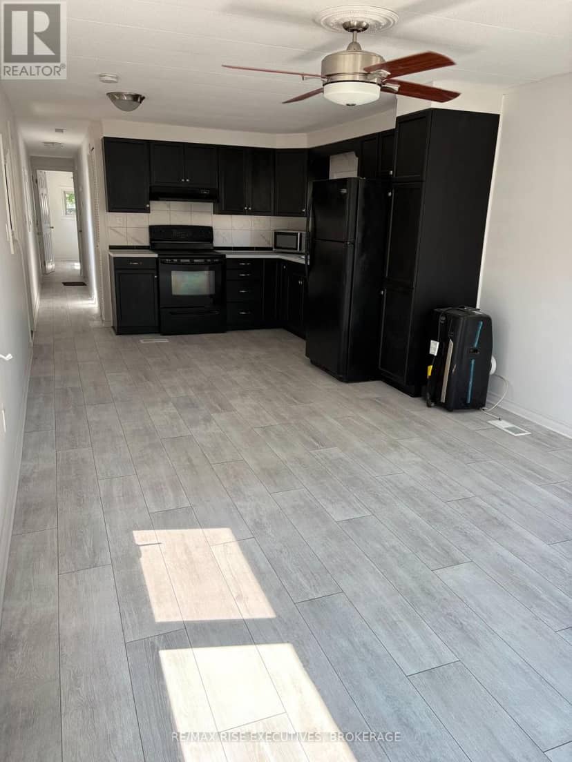 12 Wentworth Drive — photo 6 of 23