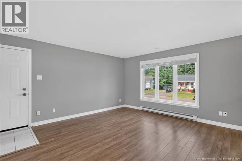 124 Bahama Street — photo 9 of 30
