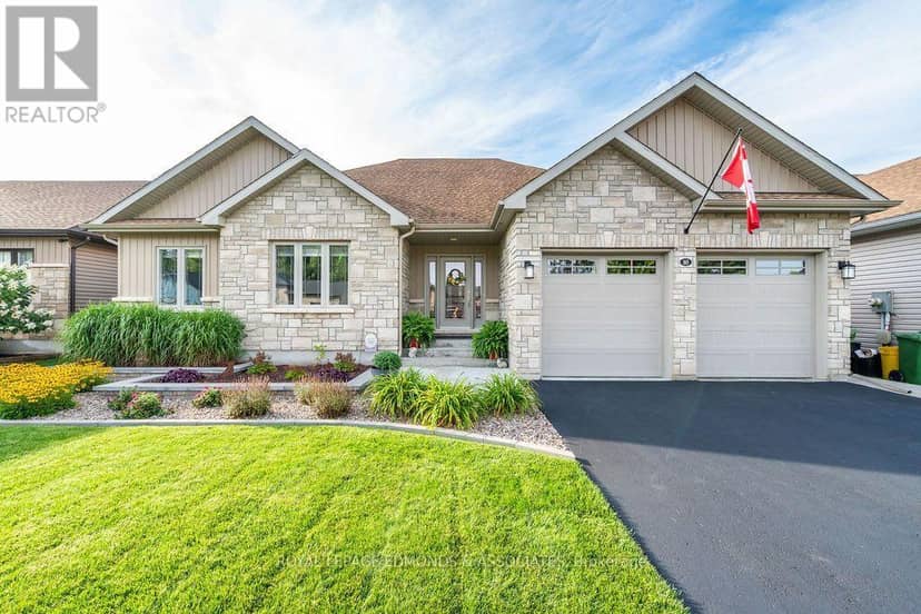 10 Noble Crescent, Petawawa