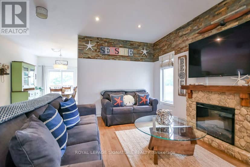 63 Quigley Street — photo 5 of 40