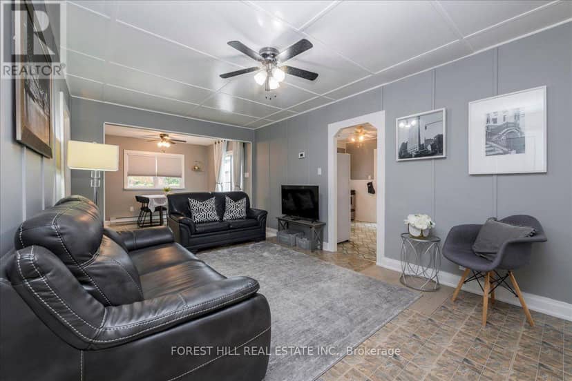 43 Lake Avenue — photo 14 of 32