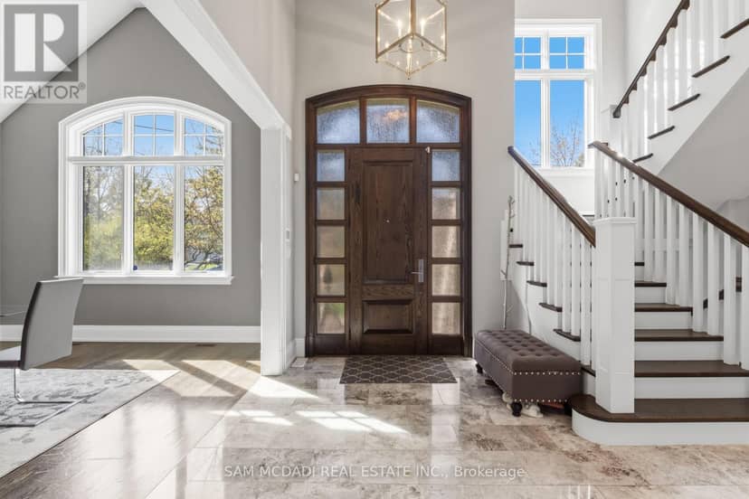 36 Veronica Drive — photo 3 of 40