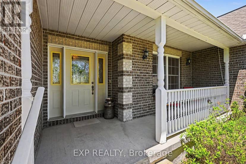 149 Heather Crescent — photo 3 of 25