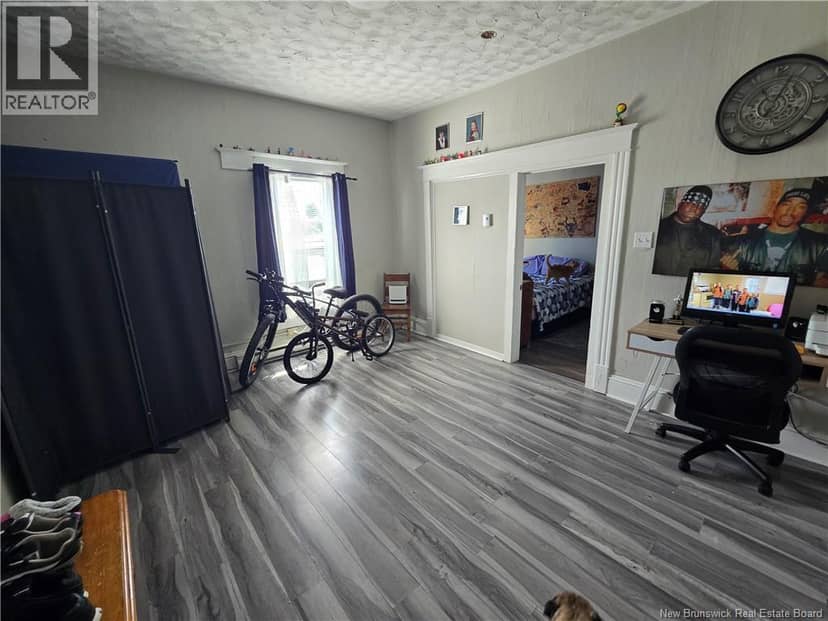 281-283 Wentworth Street — photo 12 of 13