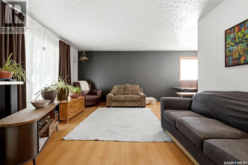 3210 Parliament AVENUE, Regina, photo 4