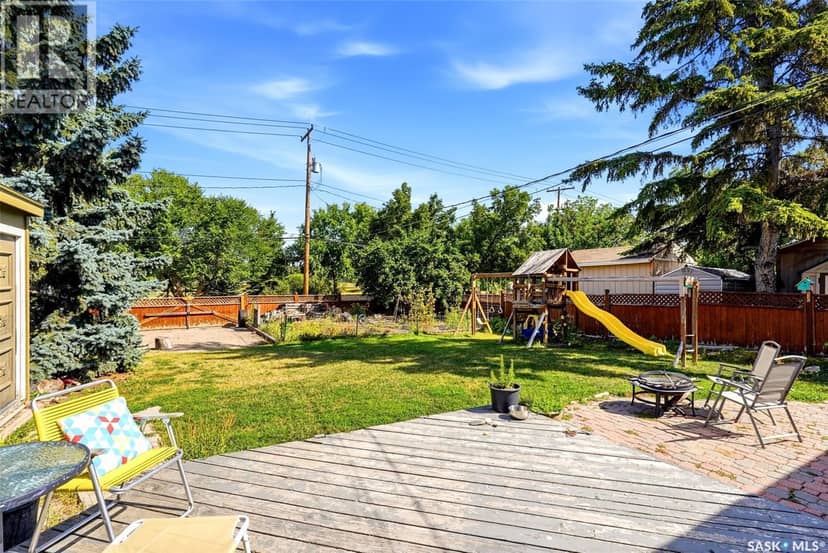 3210 Parliament AVENUE — photo 40 of 40