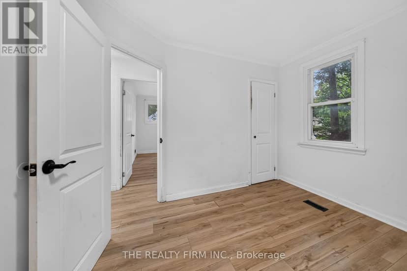24 Fairview Court — photo 11 of 35