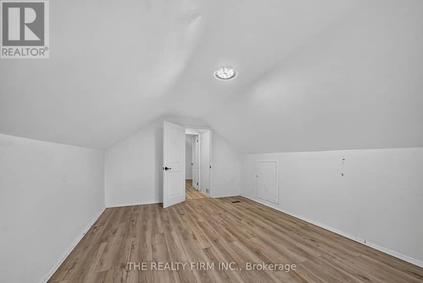 24 Fairview Court — photo 23 of 35
