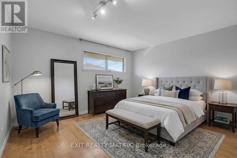 845 Cartier Boulevard — photo 25 of 36