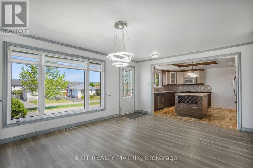 845 Cartier Boulevard — photo 7 of 36